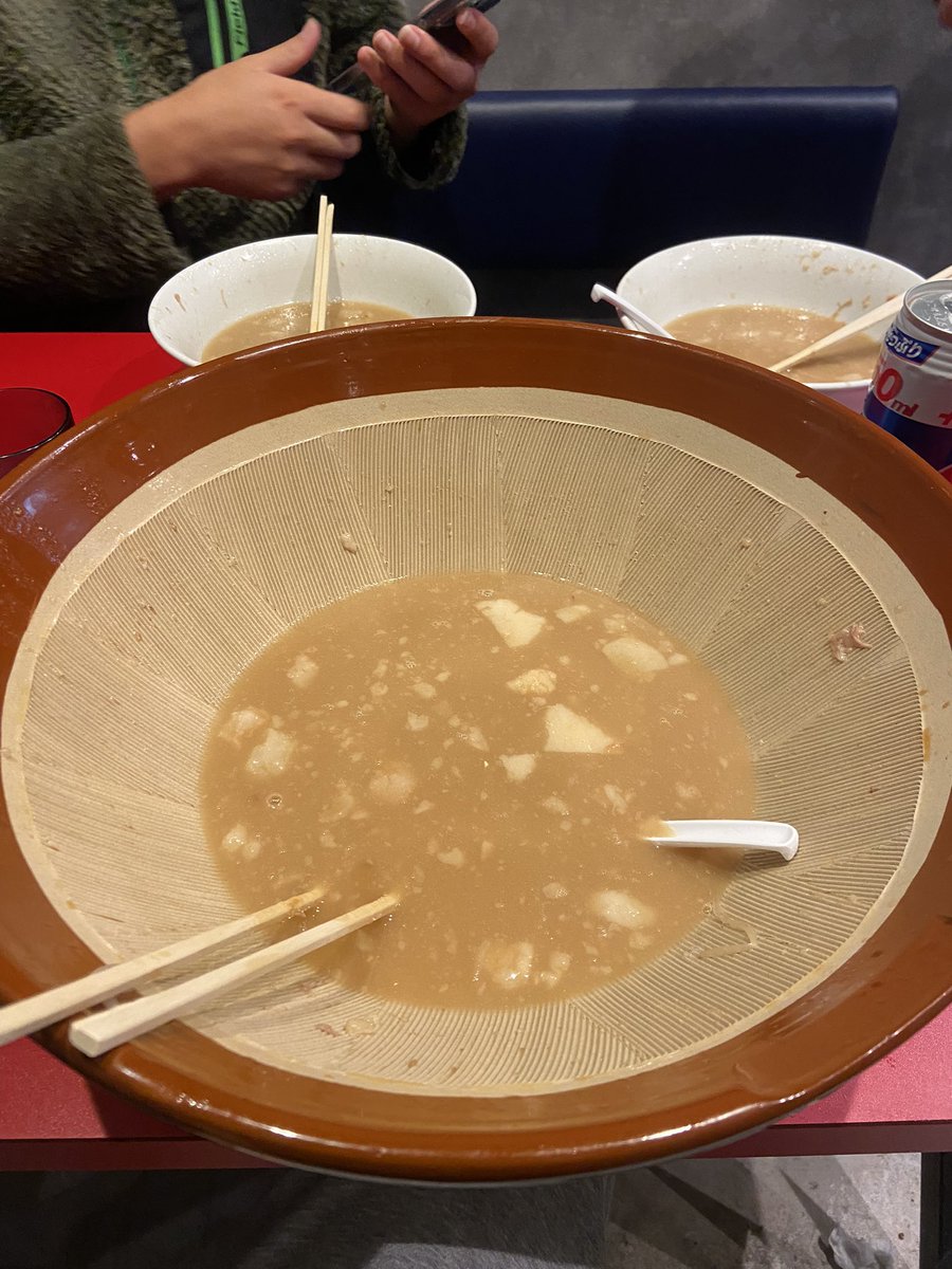 yu_yag23's tweet photo. 800g
うまかった
敗北を知りたい

#ヨシトミ
#稲毛
#ラーメンヨシトミ https://t.co/MBJZM9wcTX