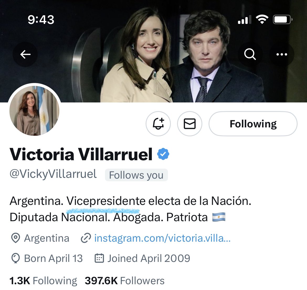 MamelaFialloFlo's tweet photo. Buen día. Levante la mano si esta feliz que Argentina 🇦🇷 tenga uña vicepresidente tan frontal en su lucha contra la ideología de género, a favor de la tradición, la lógica y la ética que no se llama “vicepresidenta”
👋🏻
Está ahí por su mérito, no por cuota.
Bravo, @VickyVillarruel https://t.co/wruFQdNxMG