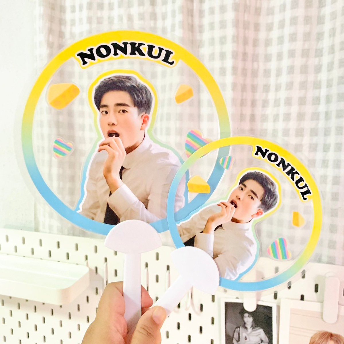 preidolshopp's tweet photo. รับทำพัดจ้าาา
ขนาดมินิ 35 บาท 16*16 
ขนาดจั้มโบ้ 45 บาท 18*18 
ค่าส่งเริ่มต้น 30 บาท
#ของขวัญวันปัจฉิม #ของแจกหน้าคอน #ของแจกปัจฉิม #ตลาดนัดบังทัน #ตลาดนัดEXO #ตลาดนัดอากาเซ่ #ตลาดนัดblackpink #ดังจุง #บุ๋นเปรม #มายอาโป #เอิร์ทม��กซ์ #อิงล็อต #หยิ่นวอร์ #ฟรีนเบคกี้ #เจมีไนน์โฟร์ท https://t.co/1lDweF2ihC