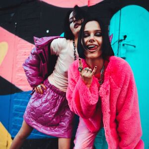 amazingradio's tweet photo. New Additions to our core playlist this week for @TheBloomTwins @irkedband @dearybanduk Sekka https://t.co/0xstZN2LE5 https://t.co/ujsEgJpOo6