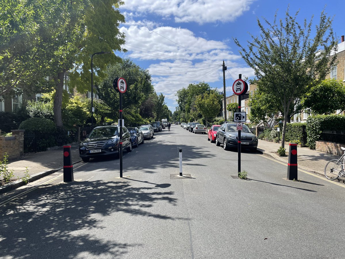 Bob From Accounts 🚲 tweet media