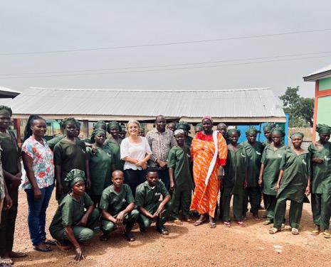 Chatte_Anderson's tweet photo. We are excited to see Ayisha, CEO of Asheba Enterprise and @Camfed Association member part of the three women-led shea butter processing business facilities @SwissAmbAccra visited in the Northern Region.
#CAMA@25
#DoubleInSizeBy2030
#TogetherWeCan 
#YoungWomenLeadingChange https://t.co/XZOTerfKNU