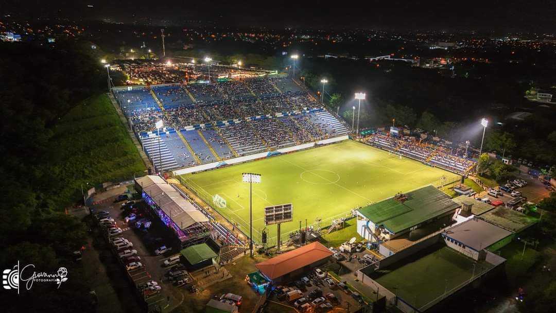 ¡Increíble actuación de #Nicaragua en la Liga de Naciones Concacaf! Mantenemos invicto en la zona B, se asegura el ascenso a la zona A con empate 0-0 frente a República Dominicana. ¡son un orgullo para todos <a href="/LaAzulyBlanco/">Selección Nacional de Nicaragua 🇳🇮</a>! 🇳🇮⚽ #UnidosEnVictorias #NicaraguaTriunfa 
<a href="/FloryCantoX/">Flor y Canto 🇳🇮</a>