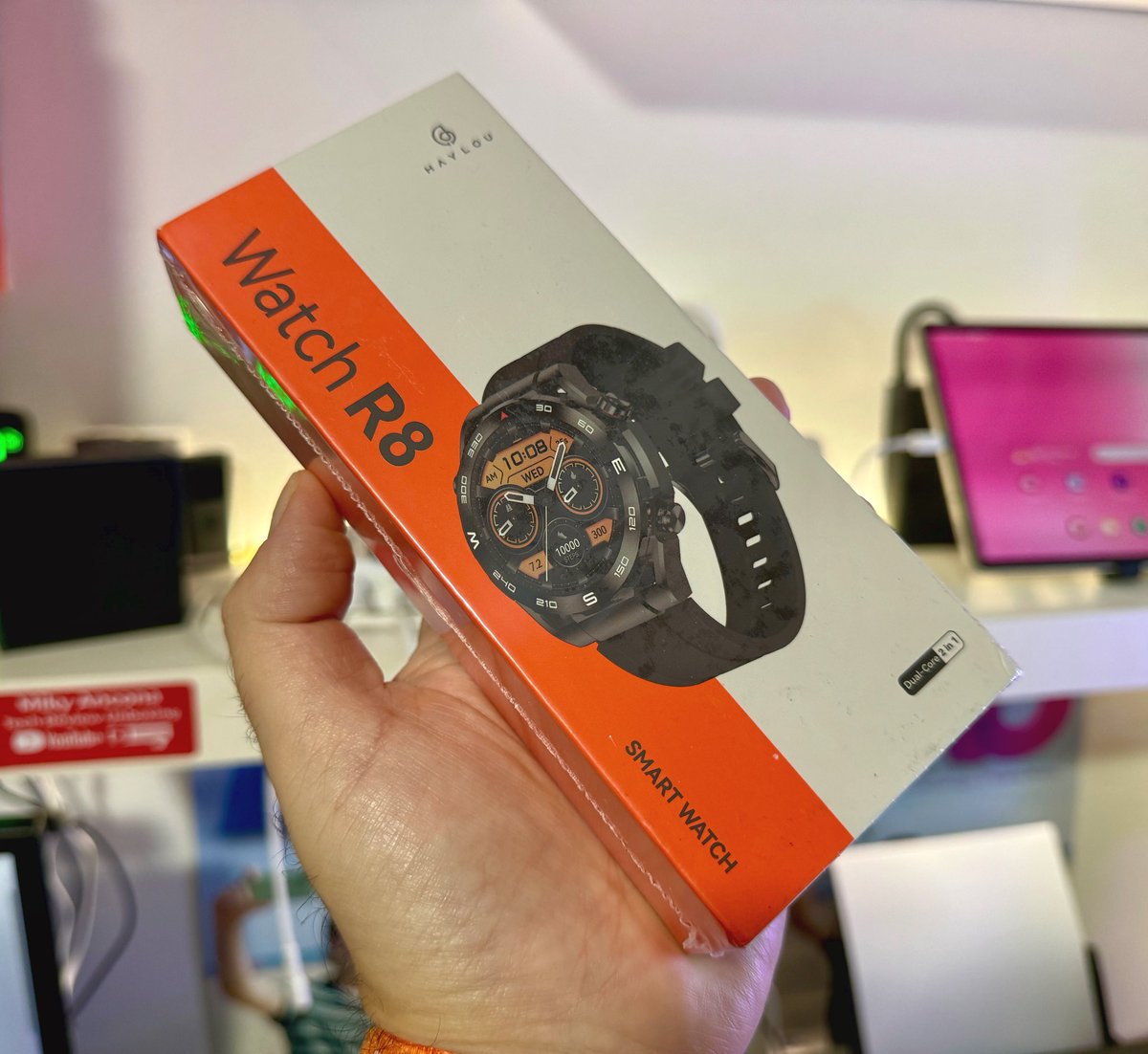 Nuovo arrivo by <a href="/HaylouOfficial/">Haylou_Official</a> HAYLOU Watch R8
a.aliexpress.com/_EjwPPfX
youtube.com/mikyancona
#haylou #haylouwatch #haylouwatchr8 #smart #smartwatch #haylouwatchr8 #tech #technology #techblogger #techblog