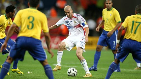 RobRamCFC's tweet photo. Trivia:
Qué día murió brasil?

A) 1 julio 2006
B) 8 julio 2014
C) 10 julio 2021
D) 21 noviembre 2023 https://t.co/hMaEBcdADk