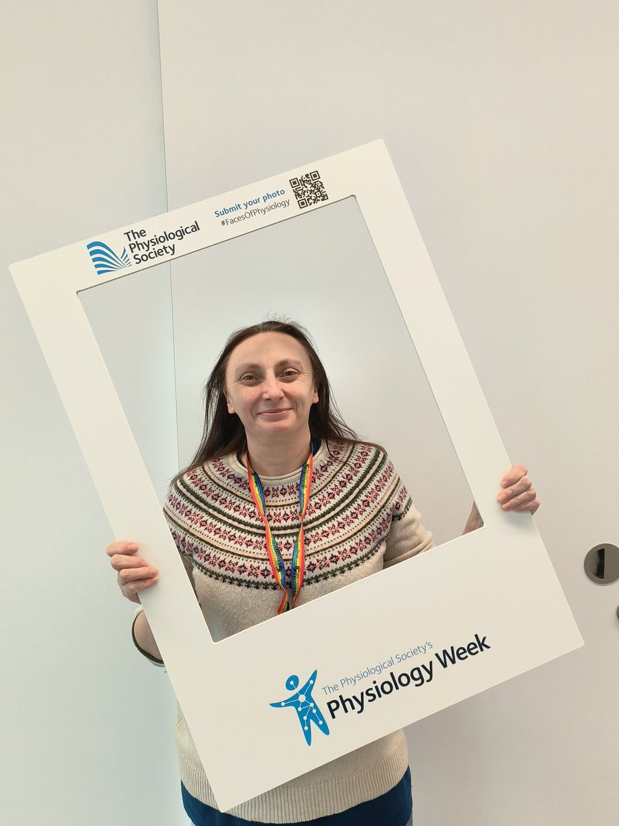 RomanyInSTEM's tweet photo. It's #PhysiologyWeek2023 and the staff are ready to share VR myocytes and Social change through physiology education. Bring on the punters! With @iaincmrowe @CraigJDaly @ProfJohnBarrow and Pietro. https://t.co/pNeNs6ZKE6