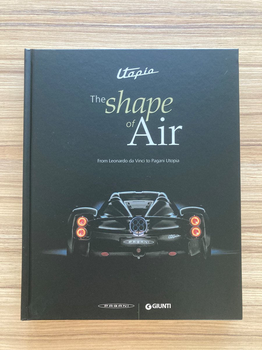DriveGuideGuru's tweet image. Hot off the presses from @GiuntiEditore in Italy, the most recent book I have translated, on the stunningly beautiful Pagani Utopia.