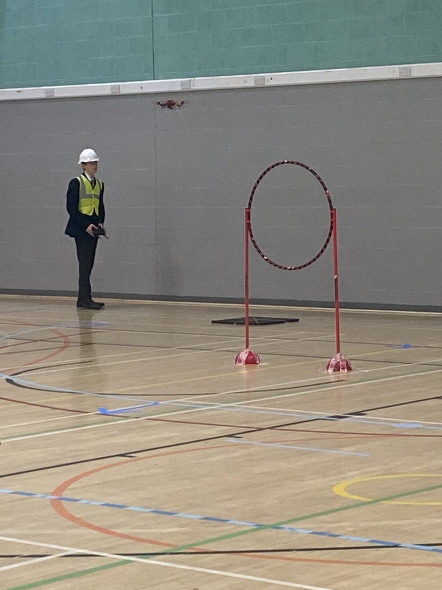argoed_DT's tweet photo. Quadcopter challenge regional final ! #quadcopter23 #argoedhighschool #succeedingtogether https://t.co/8JnShHMRU7