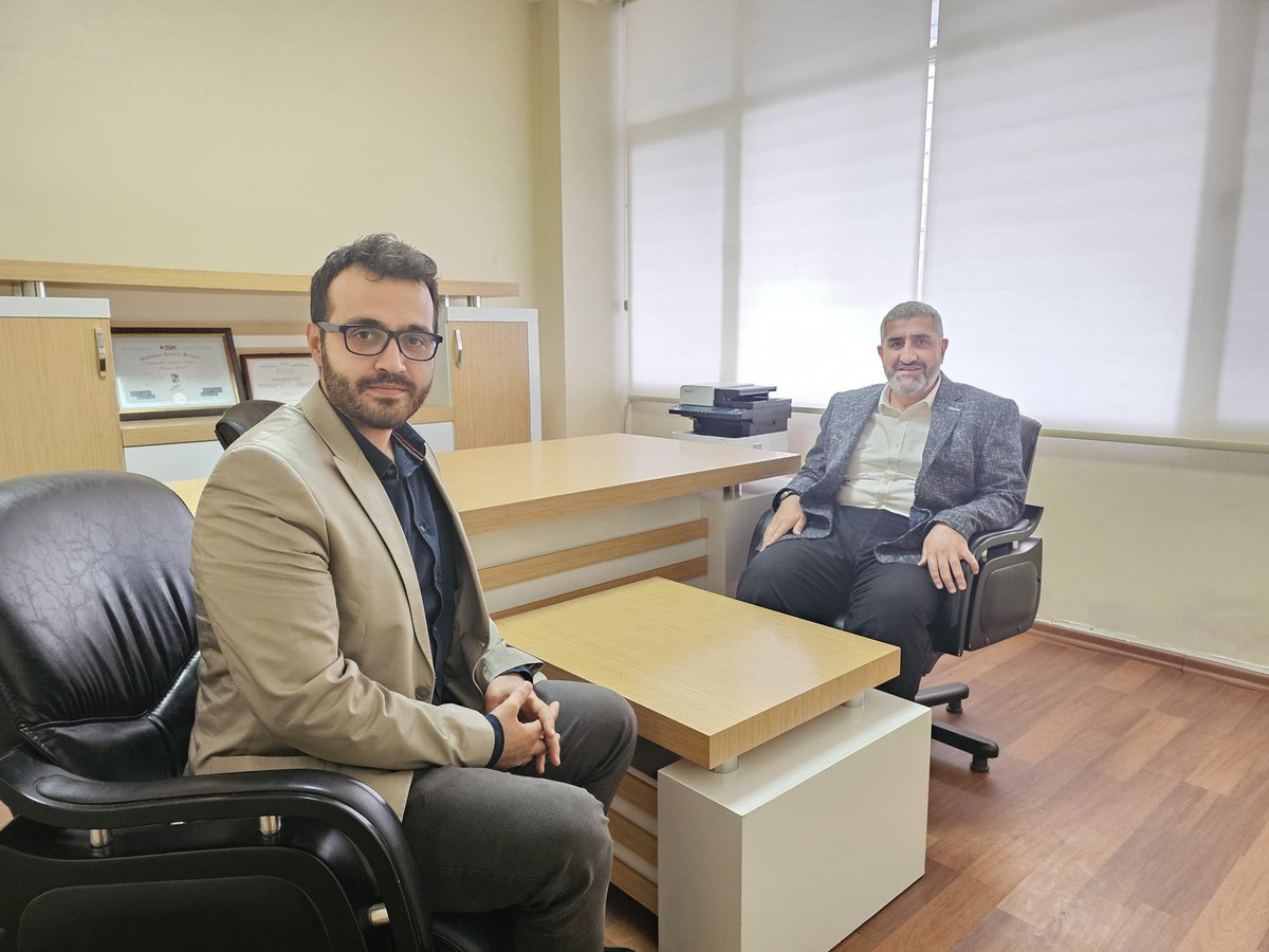 #ASKON Başkanımız Sn. Recep Çalışkan, Serbest Muhasebeci Mali Müşavir GENÇ ASKON Teşkilatlanma Başkanımız Sn. <a href="/omerfarukkanik/">Ömer Faruk Kanık</a> i yeni işyerinde ziyaret ederek hayırlı olsun dileklerini iletti.

Nazik misafirperverlikleri için teşekkür ediyoruz.

<a href="/orhanaydin/">Orhan AYDIN</a> <a href="/recepcaliskan/">Recep ÇALIŞKAN</a>