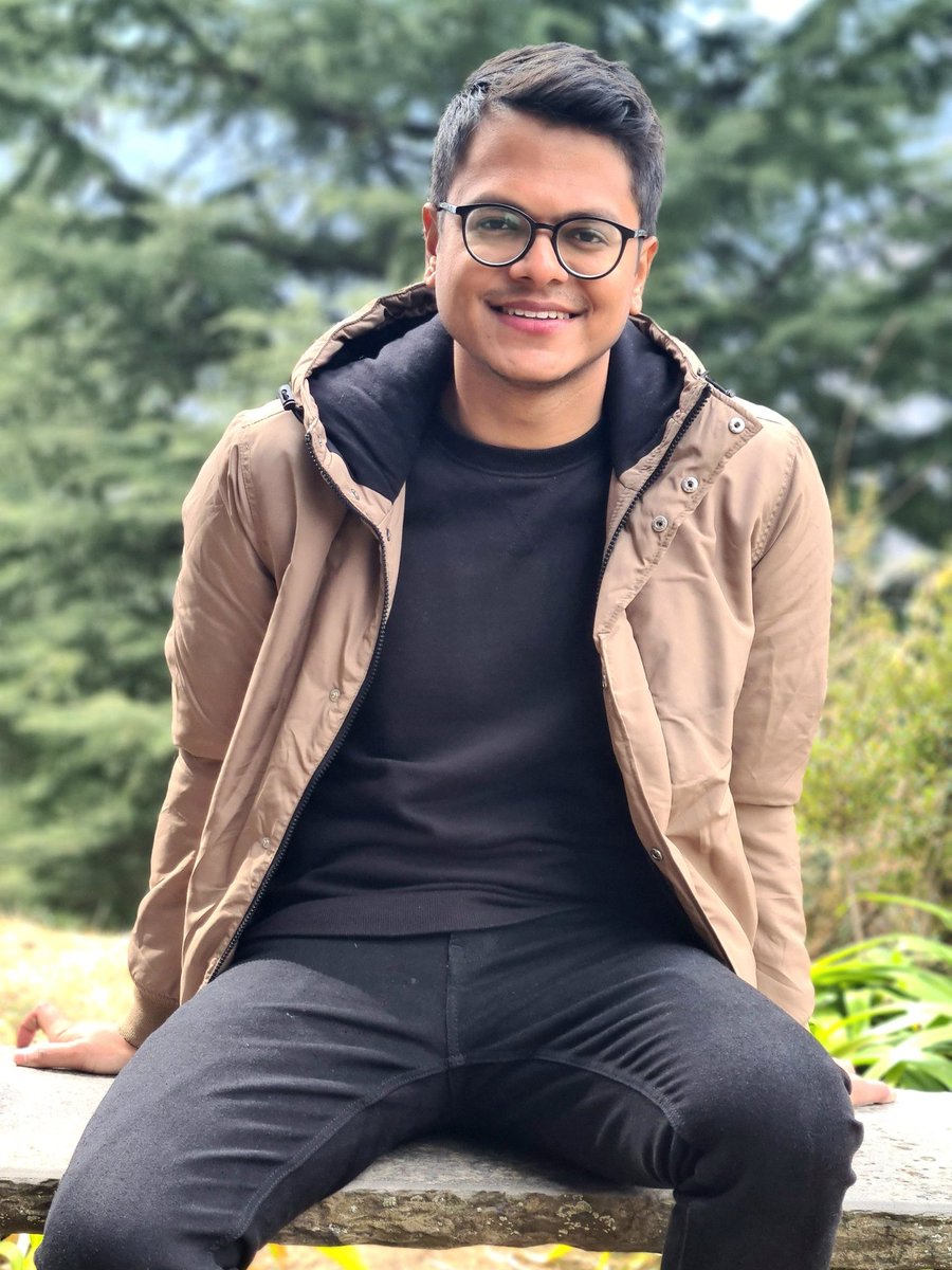 thedevangvishnu's tweet image. Does a tech degree determine your success as a developer? 
I don&apos;t have any degree!! 🙅

But with the pace that I&apos;m learning new things and with the zeal and self belief I have, sooner or later, I&apos;ll make it big.

#CodingJourney #buildinpublic  #developer