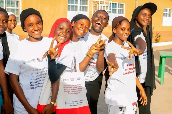 davstudios's tweet photo. Project leadify impacting Girls on Political Developments and Awareness to Young girls in The Gambia . 2 days Educative and motivating interaction with girls from different communities  Impacting the lives of Every Girl Child in The Gambia photos captured by Dynamic : Girls Talk https://t.co/RMq9UpCk5W