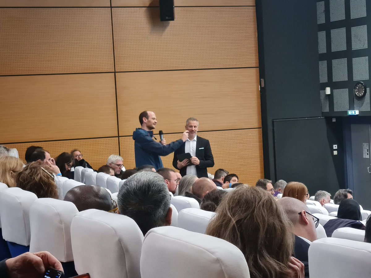 RechercheUlille's tweet photo. On commence par les projets CROSSPOINT ET TESSA du hub « Cultures, sociétés et pratiques en mutation », menés en partenariat avec le @Lem_UMR9221 et le #L2EP et les universités @KU_Leuven et @RITtigers.
#ChaireWILL https://t.co/kHy07AaPY1