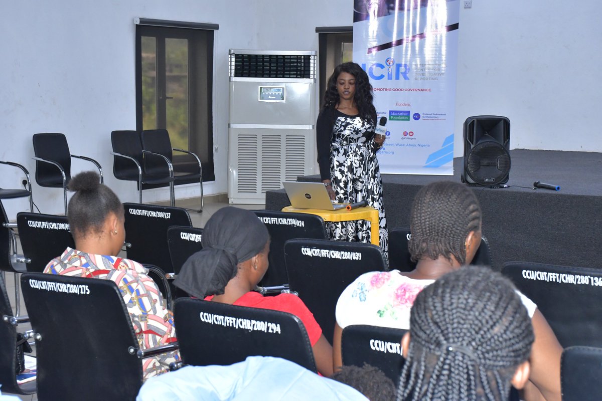 TheICIR's tweet photo. Currently Facilitating: 
Temilade Onilede  
_ 
Topic: Social Media Monitoring and Analysis 

Venue: Coal City University, Enugu state. 
_
#ICIRInEnugu
#CounteringMisinformation2023 
#FightFakeNews
#ICIRCMPML #ICIRCampusTour
#ThinkBeforeYouShare
#VerifyFacts
#StopFakeNews
 #GermanEmbassy
#IsitLegit?