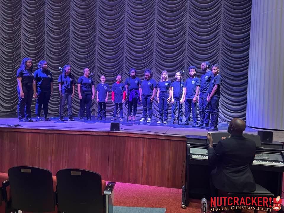 NutcrackerDotCo's tweet image. What a spectacular performance by The Jessye Norman School of the Arts Choir last night in Augusta, Georgia! Under the guidance of Conductor Tony Aaron Hambrick &amp;amp; School Director Gary Dennis, they set the stage for an enchanting evening! #NutcrackerBallet #AugustaPerformance  🎼