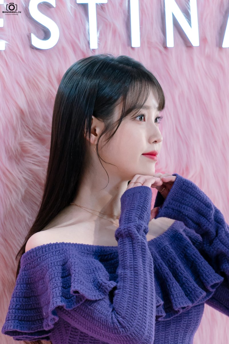sunbean_iu's tweet photo. 231119 아이유 제이에스티나 팬사인회 포토콜 by Sunbean (2)

#IU #dlwlrma #아이유 #이지금 #제이에스티나 #포토콜 https://t.co/pJQ9Kiq8pi