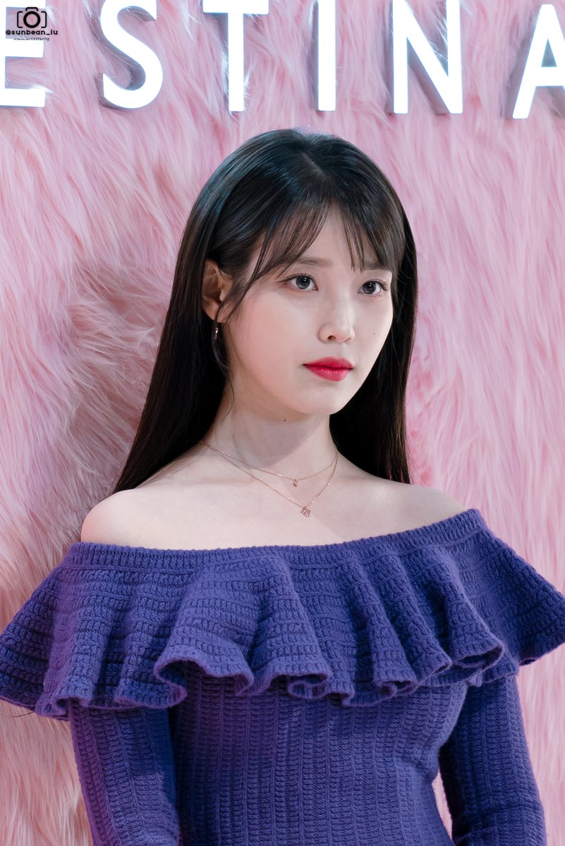 sunbean_iu's tweet photo. 231119 아이유 제이에스티나 팬사인회 포토콜 by Sunbean (2)

#IU #dlwlrma #아이유 #이지금 #제이에스티나 #포토콜 https://t.co/pJQ9Kiq8pi