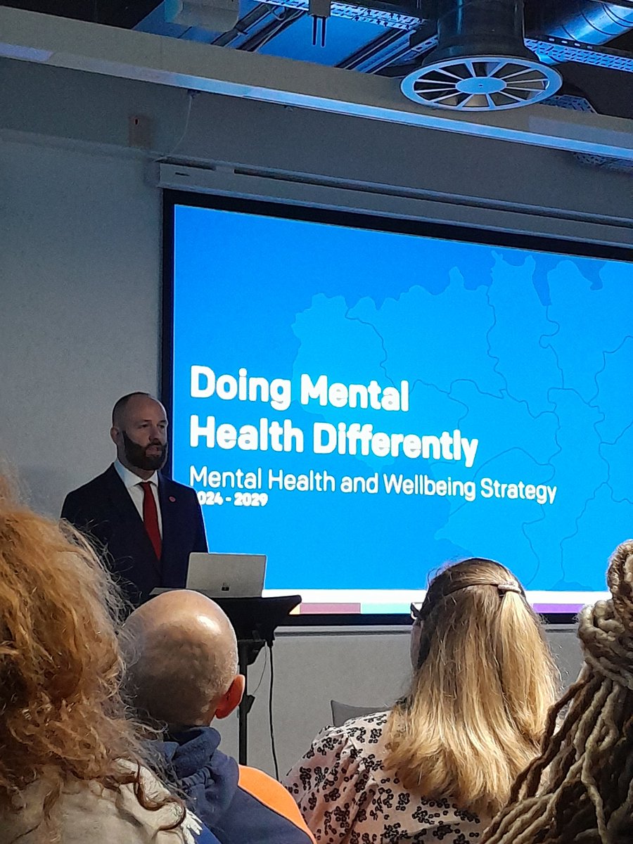 Great to hear <a href="/salford_mayor/">SalfordMayor</a> give <a href="/LWinSalford/">LWinSalford</a> recognition at the GM mental health strategy launch for their vision to do things differently using fantastic peer support workers <a href="/MindinSalford/">Mind in Salford</a> to deliver services