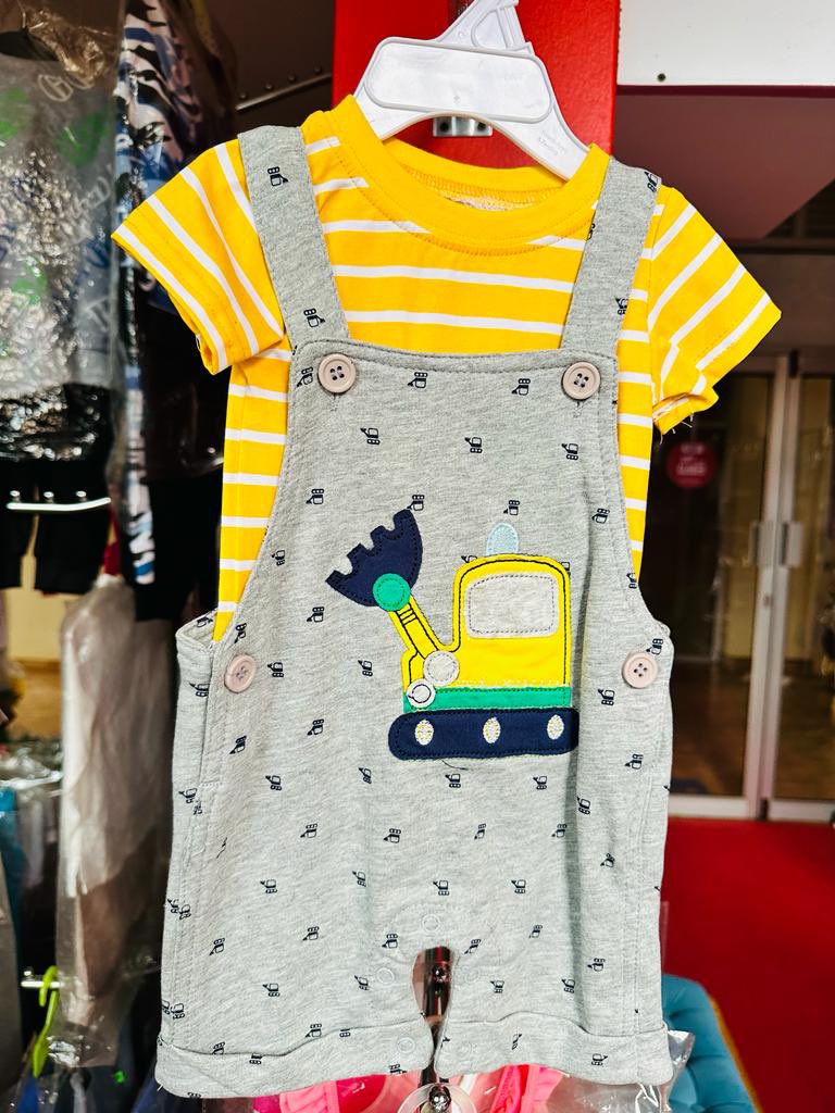 HatcherKidsUG's tweet photo. Let the boys attend BRUNCH in style! Haha but for sure these are to die for! Call OR WhatsApp 0781 291 660 for delivery. #HatcherKidsUG #kidsfashion #kidstore #babyessentials #babyfashion #babyclothes #babystore https://t.co/zwiw0CN1Sd