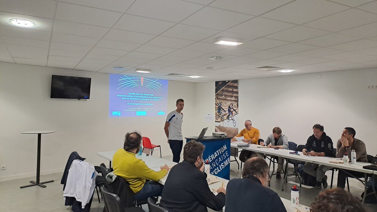 Emmanuel Brunet (@emmanuelbrunet) on Twitter photo Ce jour, <a href="/FFCyclisme/">FFC</a> accueille les referents scientifiques des federations 🇨🇵 et etablissements <a href="/Sports_gouv/">Ministère des Sports 🇫🇷</a> <a href="/GRAND_INSEP/">Réseau Grand INSEP</a>
L'occasion pour <a href="/quent_rousseau/">Quentin Rousseau</a> de presenter ses travaux de these avec @INSEP_PARIS Ce jour, <a href="/FFCyclisme/">FFC</a> accueille les referents scientifiques des federations 🇨🇵 et etablissements <a href="/Sports_gouv/">Ministère des Sports 🇫🇷</a> <a href="/GRAND_INSEP/">Réseau Grand INSEP</a>
L'occasion pour <a href="/quent_rousseau/">Quentin Rousseau</a> de presenter ses travaux de these avec @INSEP_PARIS