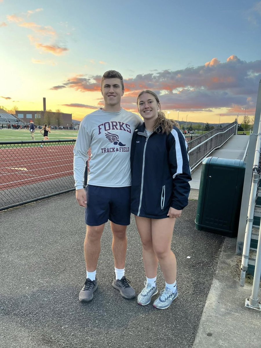tpgoblue's tweet photo. Happy Birthday to this great guy!  So thankful you are in our lives.  Love you Walker!
Have an awesome day! https://t.co/HpWw4sb6MD
