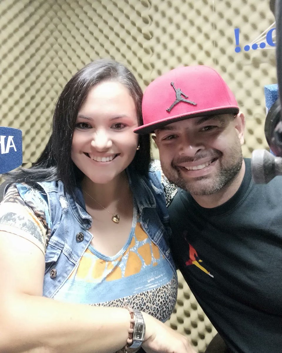 Agradecemos la Visita de nuestro Instructor Tito Bless 🧡💚🚴 Xtreme Bike en Al día con Nosotros por Altos <a href="/AltosFm/">Altos 107.1 FM</a> <a href="/mariangelica_ra/">Maria Angélica Ramos</a> <a href="/titobless/">dj bless</a> #xtremebike