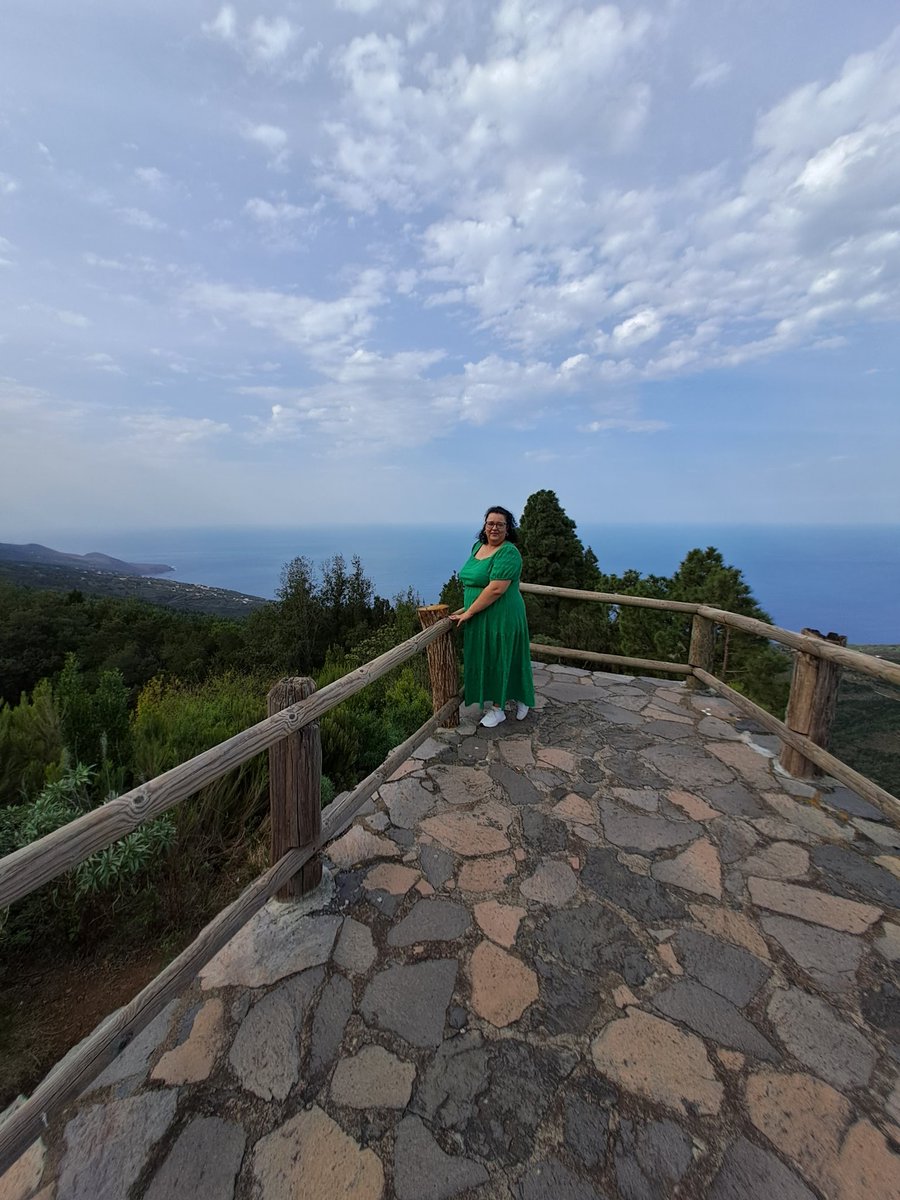 pececo's tweet photo. Paisajes de la Palma.🥰
#Paisaje
#LaPalma
#SigueElCalor
#Noviembre https://t.co/4FA1yHBtc8