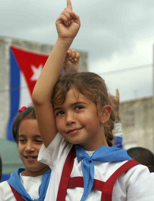 Si FIDEL es COMUNISTA... que me pongan el la LISTA😉🇨🇺‼️