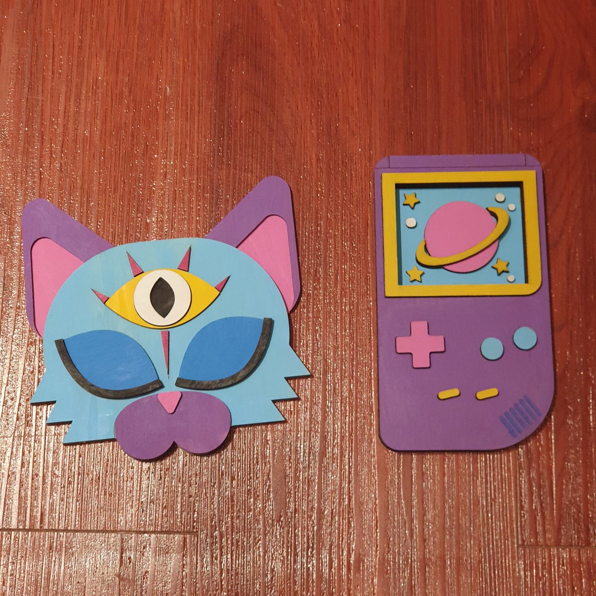 WittyWonkaa's tweet photo. I'm basically just going to use twitter to document my hobbies now. Laser cutters are fun. https://t.co/VecE65Gb7m
