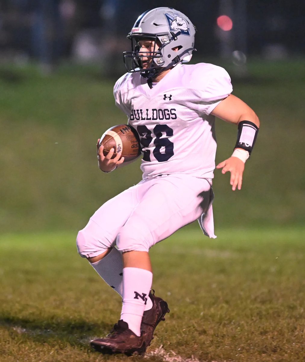 grady_newhard's tweet photo. I am blessed to have been chosen second-team all league running back for the Colonial League as a sophomore!!✝️ https://t.co/aWcmbn70ZI