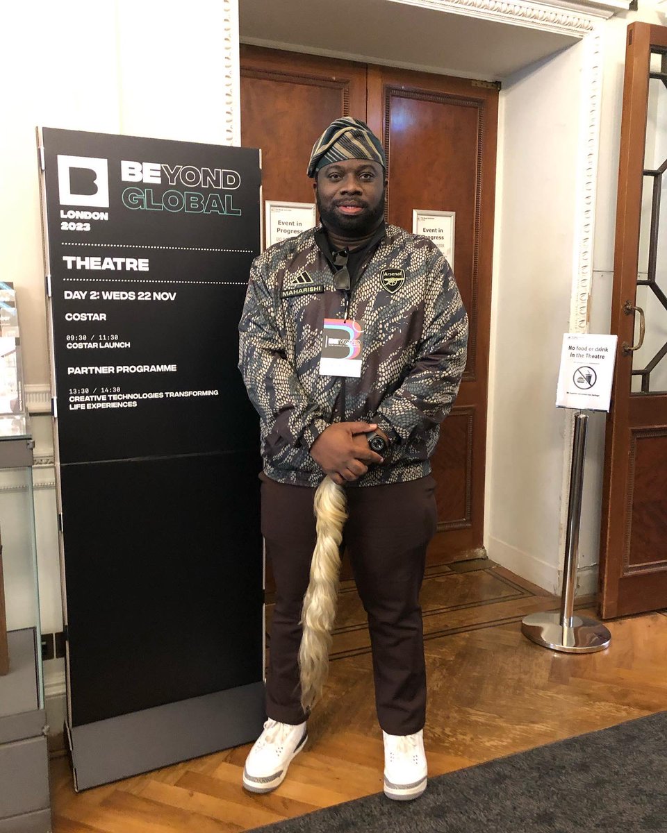 KelechiAFC's tweet image. Local Man with @chiomaredbutton at the BEYOND R&amp;amp;D Conference for Creative Industries, driving innovation with digital transformation. Quality conversations and quality connections ✌🏾.
•
#beyondconference #tech #creatives