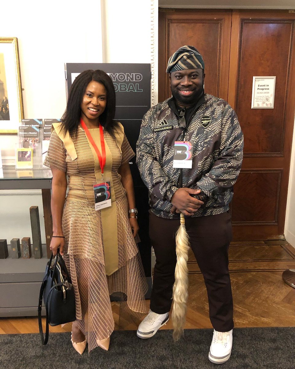 KelechiAFC's tweet image. Local Man with @chiomaredbutton at the BEYOND R&amp;amp;D Conference for Creative Industries, driving innovation with digital transformation. Quality conversations and quality connections ✌🏾.
•
#beyondconference #tech #creatives