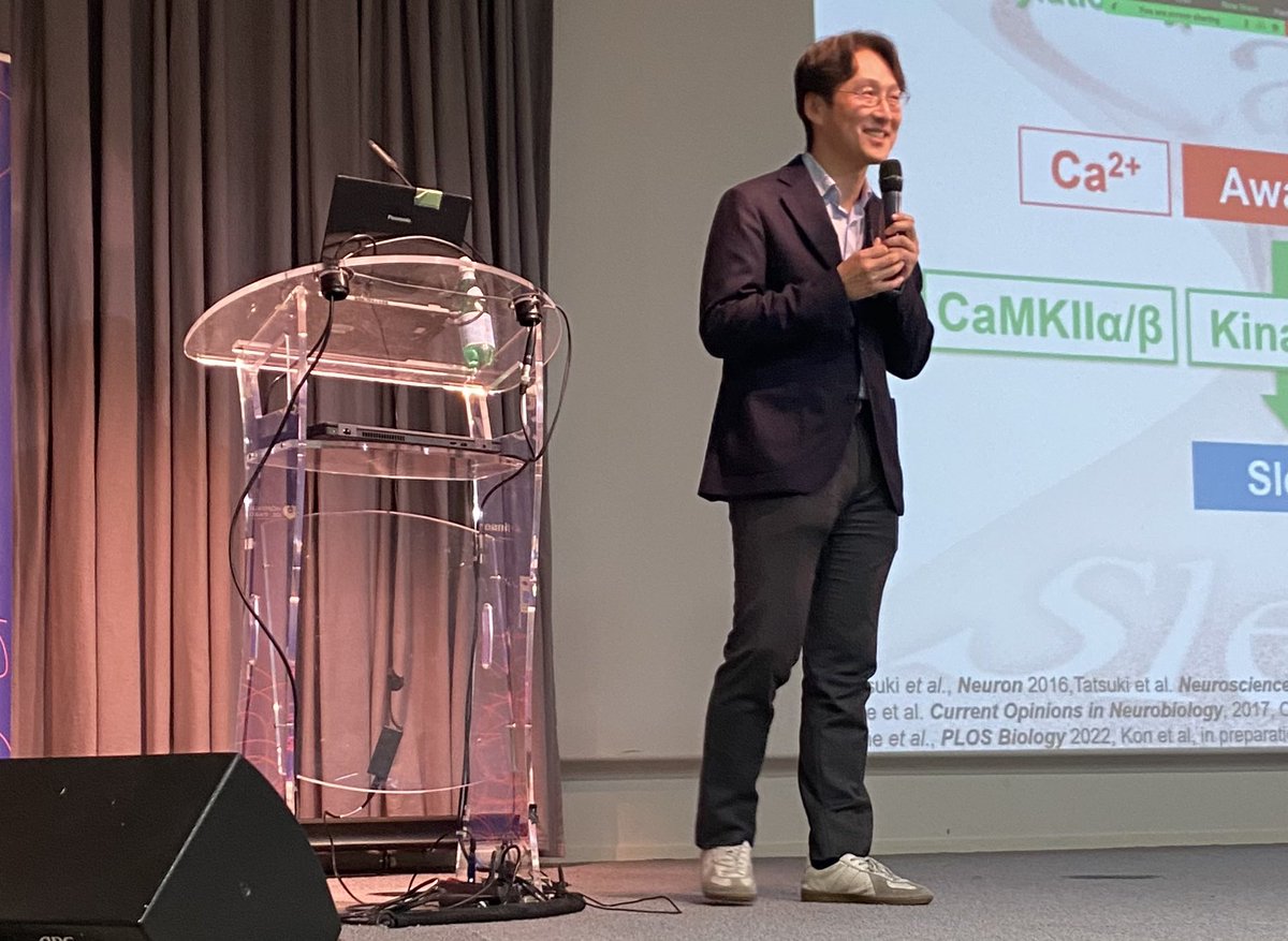 I had so much fun hosting @hiroking1975 at the @InstitutCerveau with @AlainChedotal. Hiro is pushing ever further our understanding of sleep, while creating revolutionary methods! (Have you heard of CUBIC?😉)