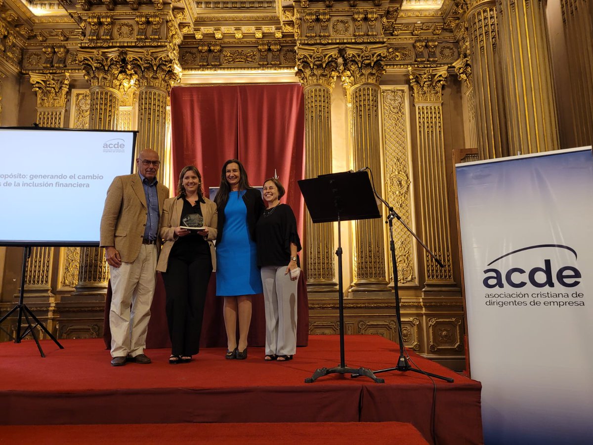 ACDEargentina's tweet photo. Felicitamos a Resiliencia SGR por su proyecto “Impulsar con propósito: generando el cambio positivo a través de la inclusión financiera” que obtuvo el 2° premio en la en la categoría «Empresas PyME» del #PremioACDE Enrique Shaw 14° Edición. 👏 https://t.co/FdGo20ZBs6
