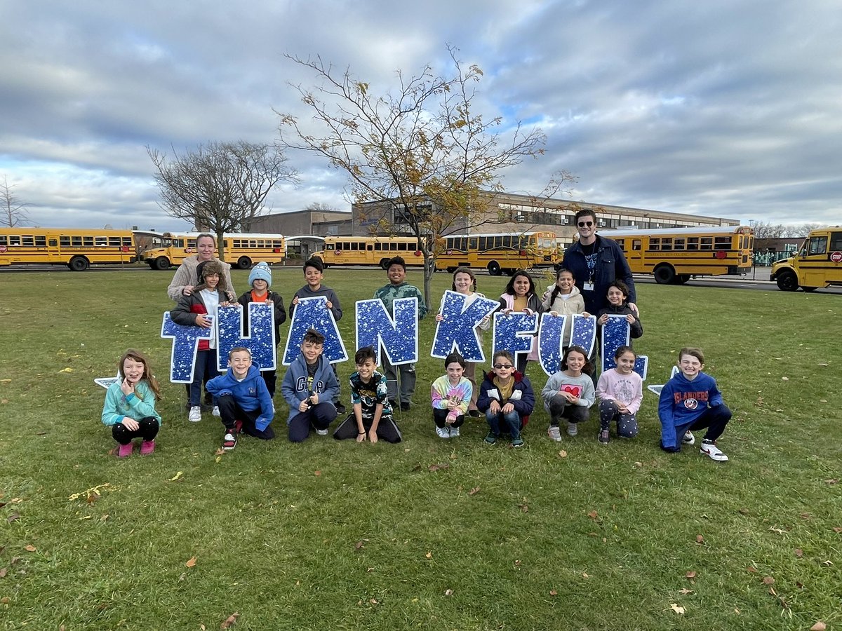 Happy Thanksgiving from Room 218! Beyond thankful for these incredible, hard working students😁🦃