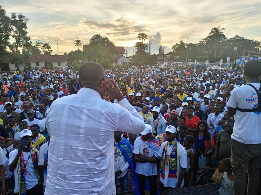 BobaliNehemie's tweet photo. Mine de rien @DSESANGA est le seul opposant qui fait des plein partout sans donner de l'argent à la population.

Désormais tous devront composé avec lui.

Le 20 décembre un seul candidat. #numero4 https://t.co/WZJ3vVih5x
