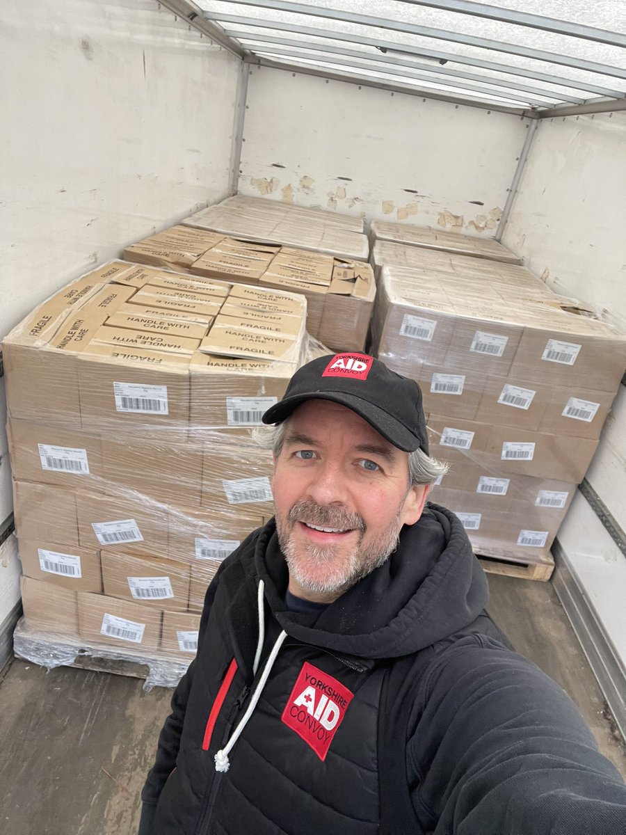 Yorkshire Aid Convoy 🇬🇧🇺🇦🚛 tweet media