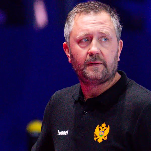 Intresserad av ledarskap?

Håller på att slutföra min bok m några stora profiler, inkl. Kristjan Andresson, <a href="/patrikfahlgren/">Patrik Fahlgren</a>  Jörgen Lennartsson <a href="/globe099/">Per Johansson</a> Lars Lagerbäck <a href="/ElisabetGunnarz/">Elisabet Gunnarsdóttir</a> <a href="/Sjoblomskan/">Caroline Sjöblom</a> &amp; Glenn Solberg. 

Mejla ledarskapsbok@gmail.com för info när boken är klar.