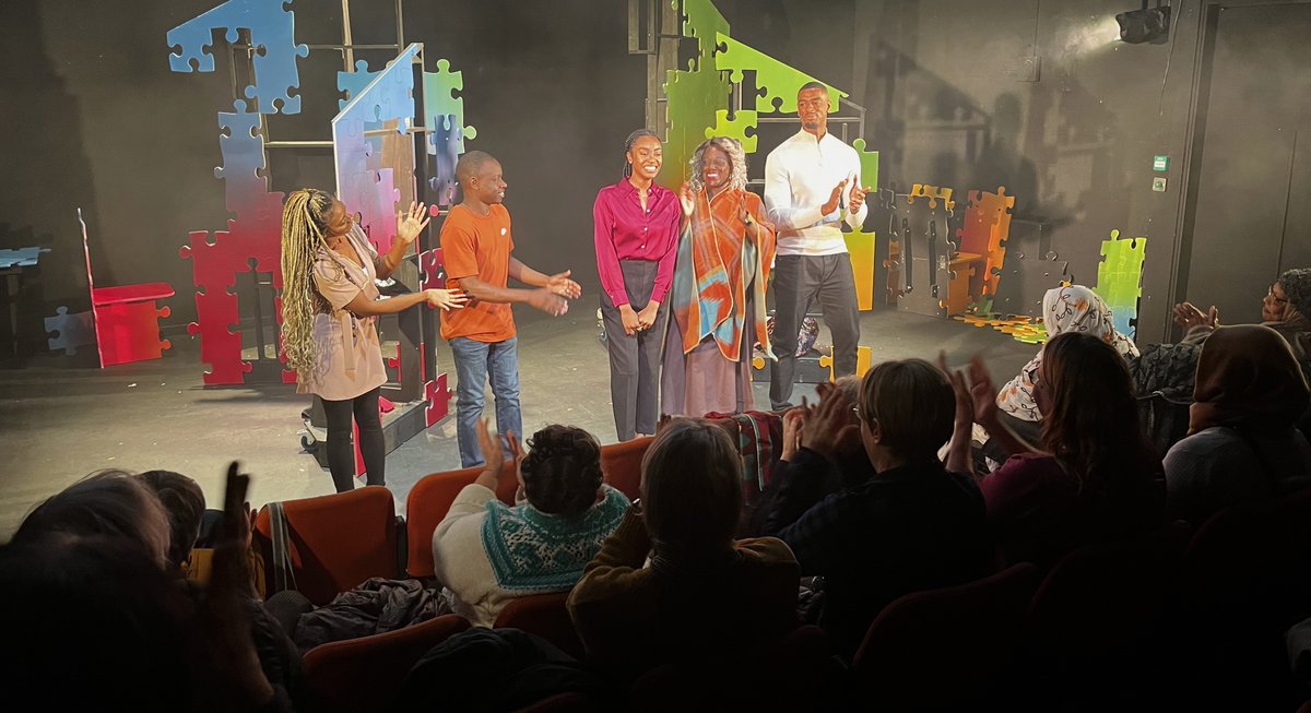 Rich & rewarding age friendly performance Brenda's Got A Baby by talented Michelle, Jordan, Jahmila, Edward, Anita-Joy @nvrchuk. A huge thank you David, Sophie, Will & lovely staff @newdiorama who provided good coffee & biscuits for oldies 60 - 96 to have a day out! @Stagetext