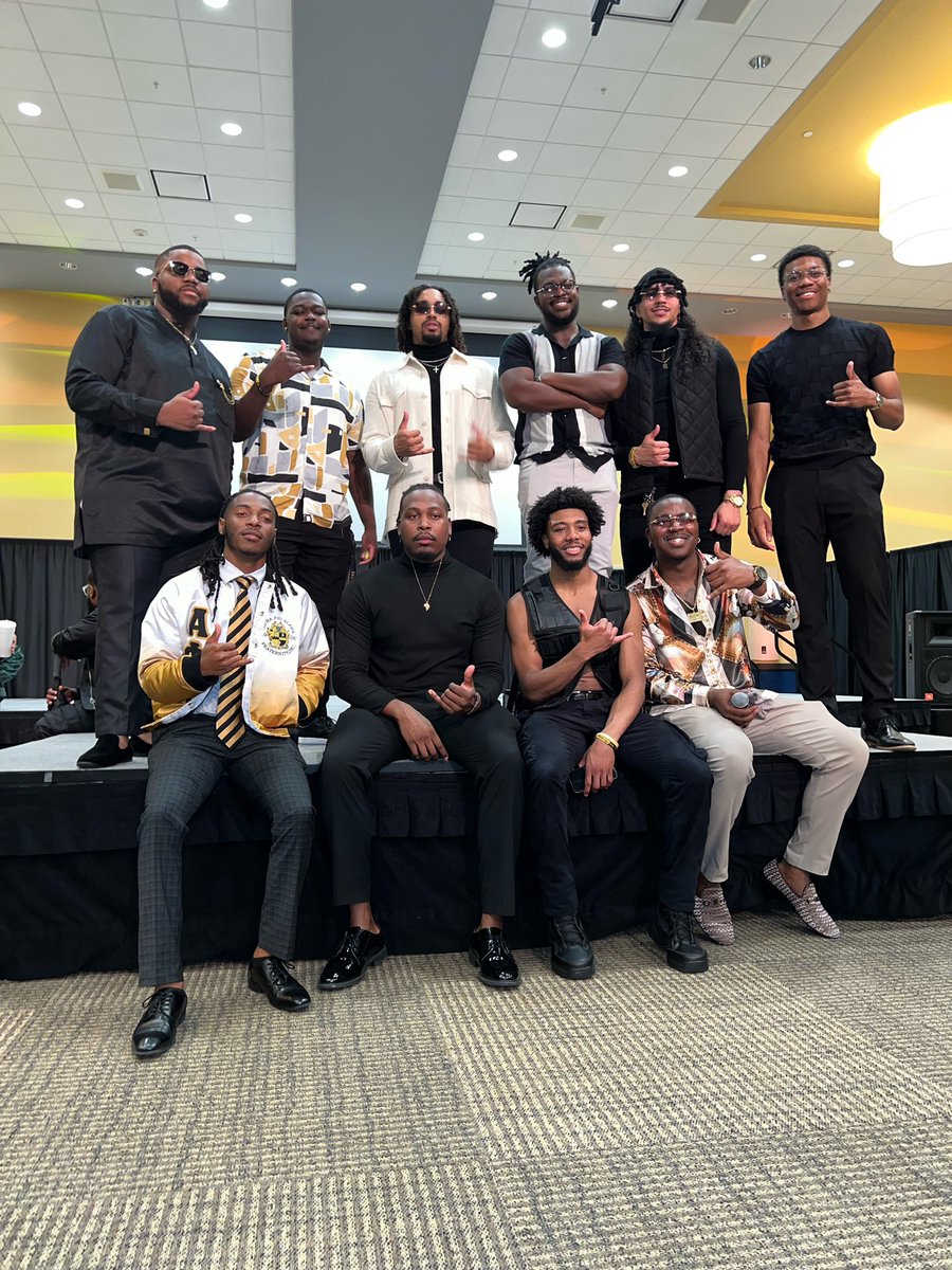 Commerce Alphas (ZT) tweet media