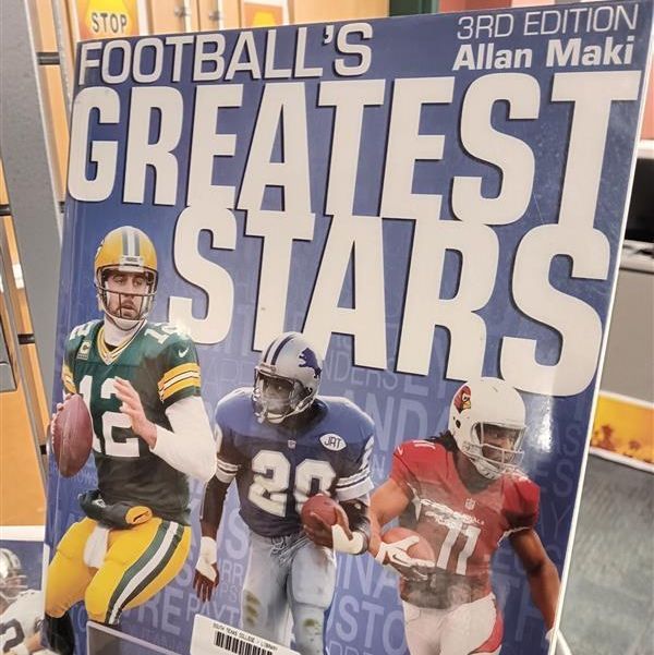thestclibrary's tweet photo. It's never too late for Football! 🏈
Looking for sports-related books to read over Thanksgiving break?
Use our Discovery tool to find your next book: https://t.co/IgGp3ZdWqk
#stcjaguars #bookdisplay #stcsuccess https://t.co/1HG4AVDP8x
