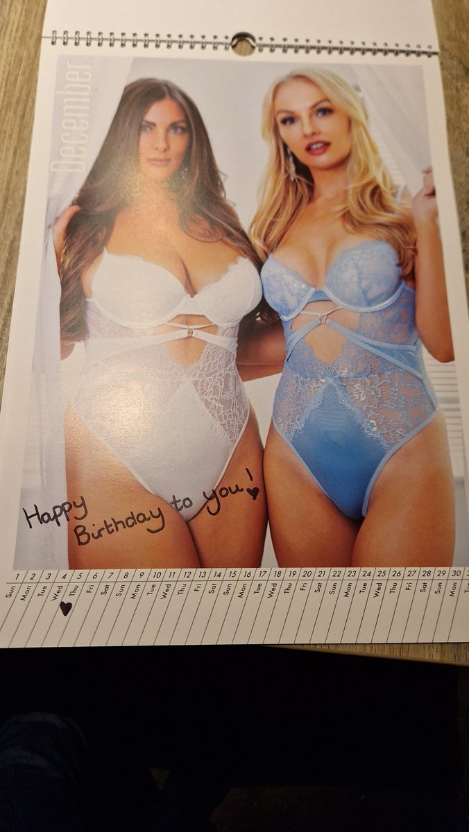 Look what the mailman brought just now. Thanks for the birthday message, really appreciate it! 😄 You girls are awesome @daniellaallfree  @Charl0ttewood Regards from The Netherlands 😊