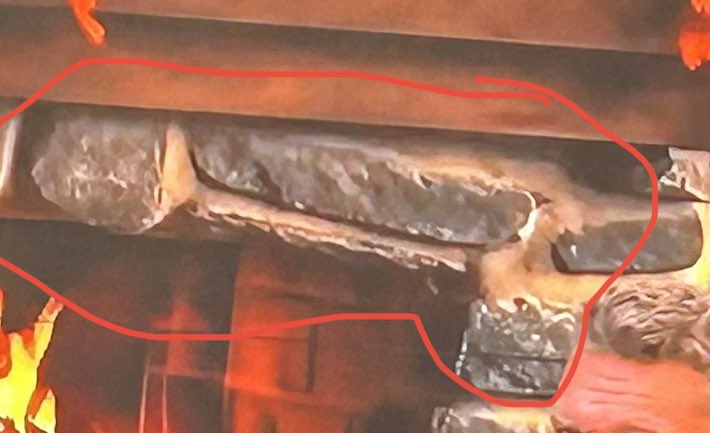 Tane1984's tweet photo. @PatMcAfeeShow Who picked THIS Fireplace?? 🤔 https://t.co/THeNUnx4xW