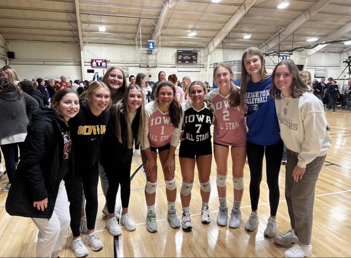 Congrats to Syd, Georgia, and Kaci for having the opportunity to play in the Iowa vs Illinois All Star game!