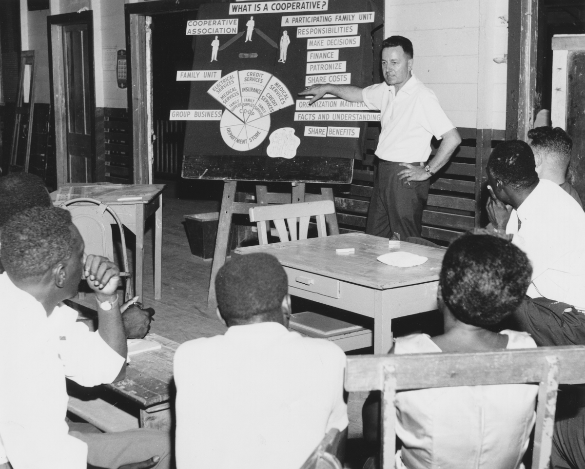 ACEeducators's tweet image. It is with deep sadness that we bid farewell to one of our founding members, Harold Everett Chapman. ACE extends its deepest sympathies to Harold’s family and friends. His legacy will continue to inspire us as we carry forward the torch of cooperative education.