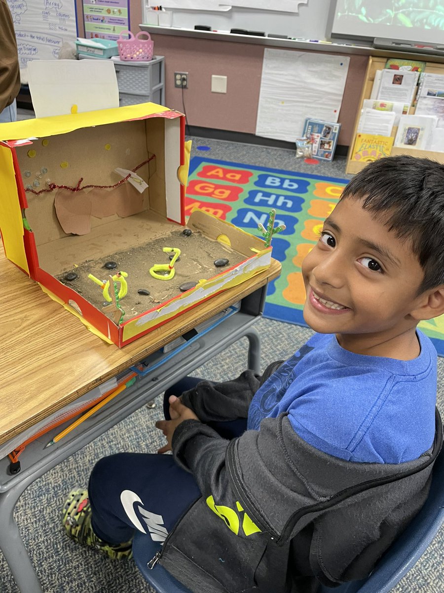 Clare Mueller tweet media