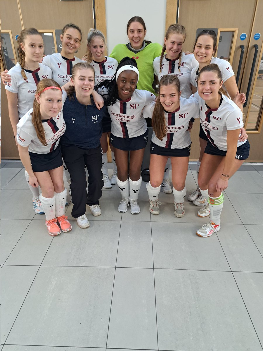 An amazing qualification day <a href="/ScarColl/">Scarborough College</a> with five straight wins, only conceding two goals and bound for <a href="/EnglandHockey/">England Hockey</a> u18 girls' Finals Day. Congratulations to the team and <a href="/reuben_elliott1/">Reuben Elliott</a>