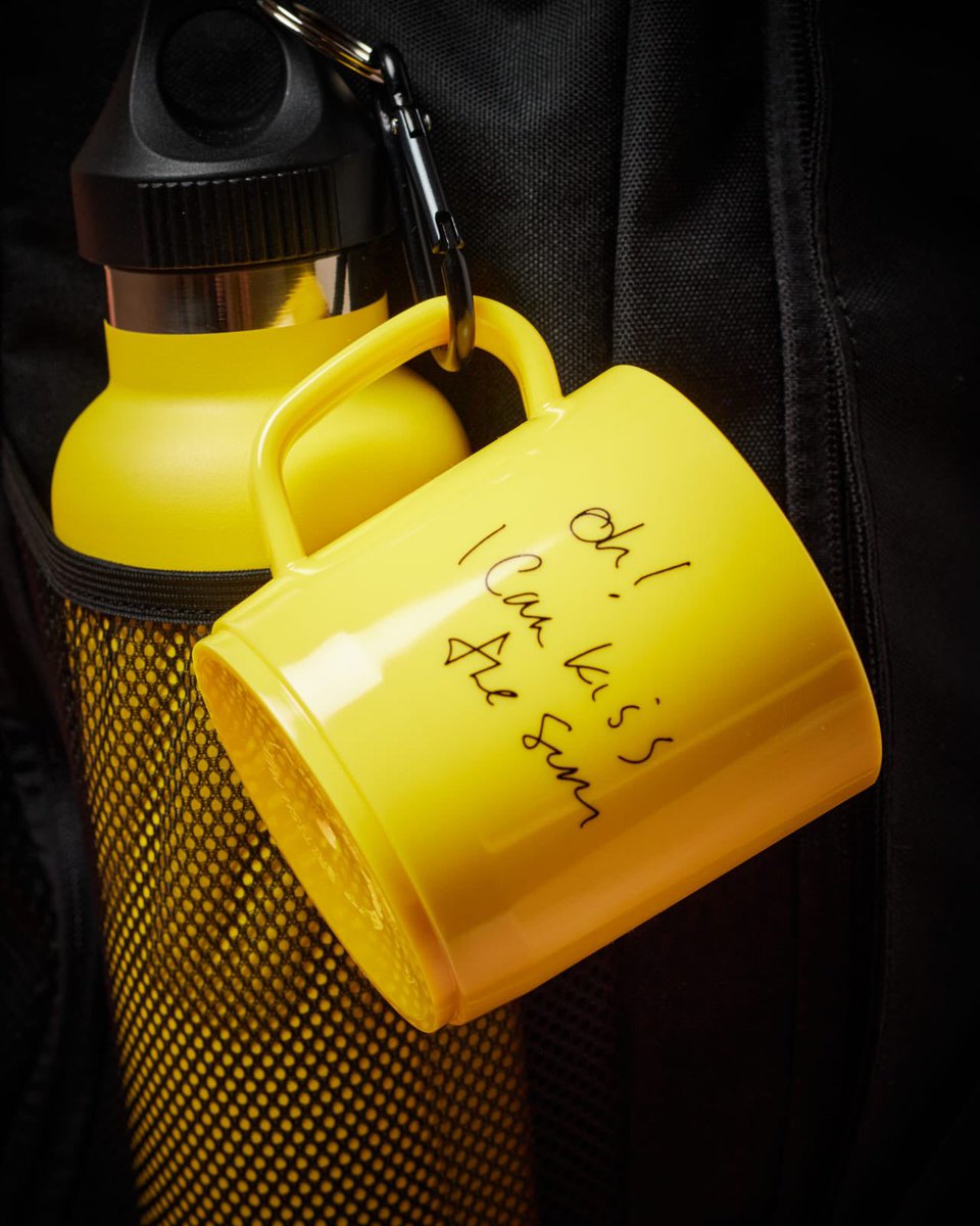 Tim_Burgess's tweet image. Retweet for a chance to win two ace How High Hikerdelic camping mugs (one black one yellow). They’ll be available to buy from this  Friday at 11am. Winner picked at random an hour before they go on sale 🙌