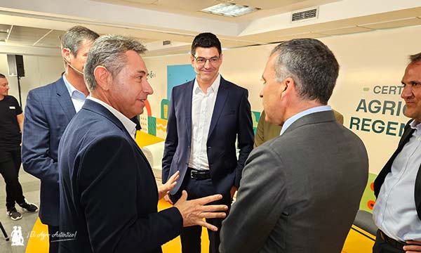 jaarcossanchez's tweet photo. 🔝🔝🔝Aenor sella con #Epigen el nacimiento de una nueva agricultura
📝https://t.co/3cbpy72FOV
📌#EpigenHealhtyBite es la primera certificación de agricultura regenerativa a nivel global
#AENORConfía #ConfianzaAENOR #Certificación #AgriculturaRegenerativa @EpigenHealthy