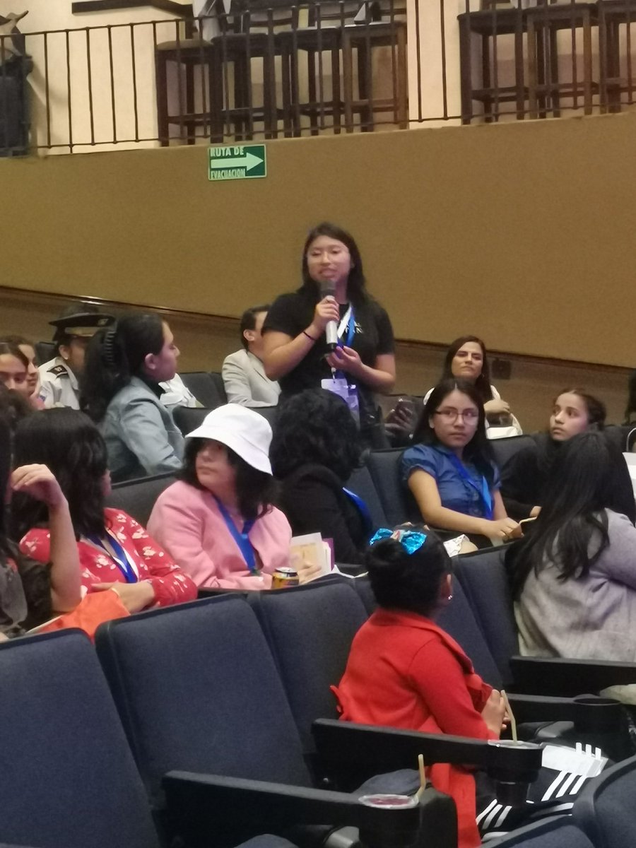 MesaNinaGt's tweet photo. #UnidasYPoderosas | las niñas y adolescentes se presentan en el 2do Parlamento de niñas y adolescentes https://t.co/A4s3BtS7FD