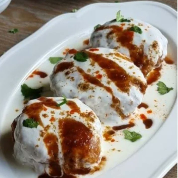 KitchenRahbars's tweet photo. Book your orders for tomorrow, Our very Special Rabri Kheer Rs:900/kg, Dahi Barhey Rs:800/dozen, Chargha Full Rs:2000 and Beef or Chicken Shami Bun Kabab Rs:400. Book your order Now only at #RahbarsKitchen https://t.co/EmN0QGbvlj